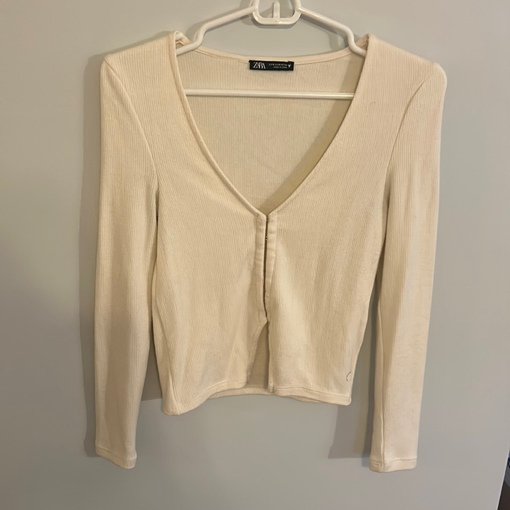 Zara light sweater